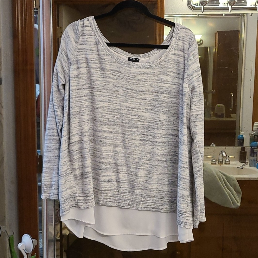Torrid sweater